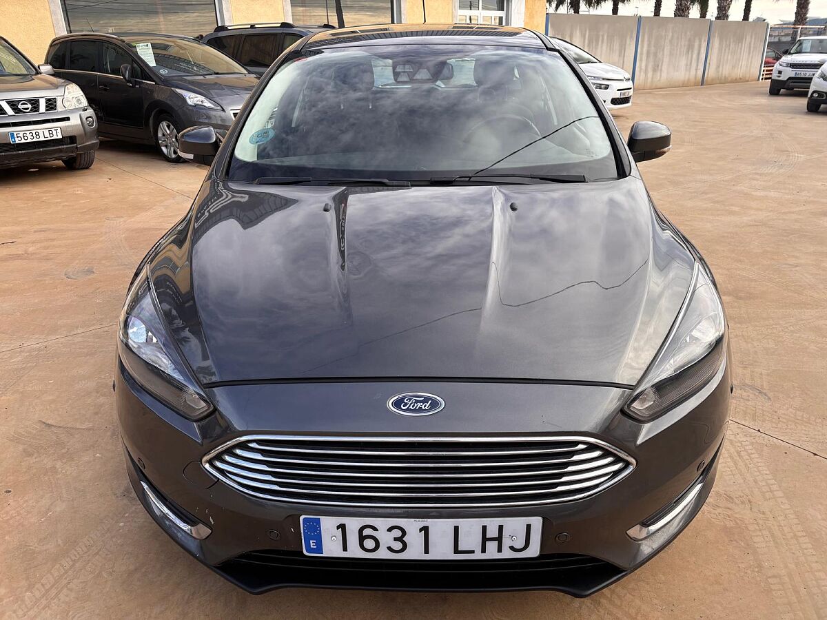 FORD FOCUS TITANIUM ESTATE 1.5 TDCI AUTO SPANISH LHD IN SPAIN 80000 MILES 2017